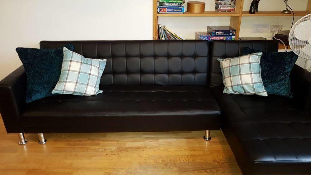 Excellent Location - City Centre - Parking - 4 Beds -2 Bedrooms Belfast Exterior foto